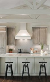 waypoint-1 kitchen with island and chairs
